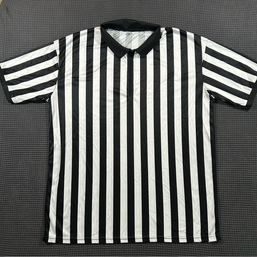Black White Referee Shirt XL Striped Short Sleeve Zip Front Athletic